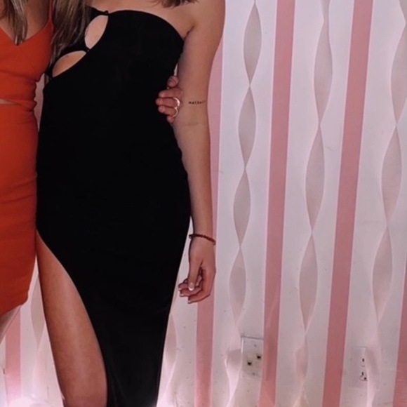 Princess Polly Black Midi Dress, Size 2 - Picture 1 of 5